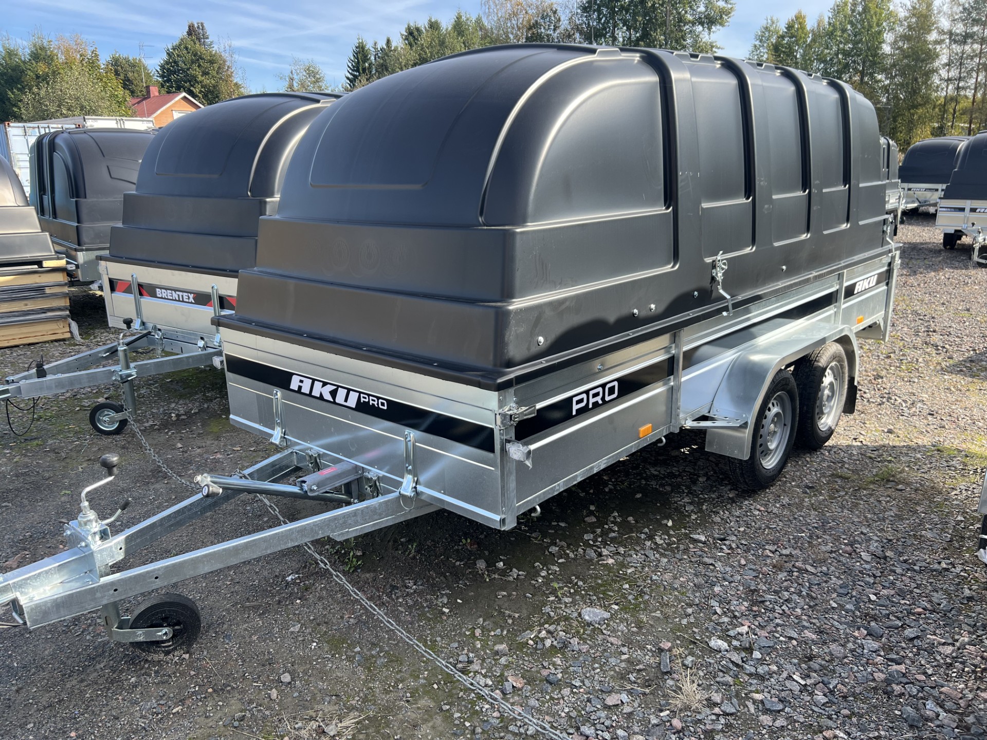 AKU CP400-DLH kippiruuvilla ja mustalla kuomulla