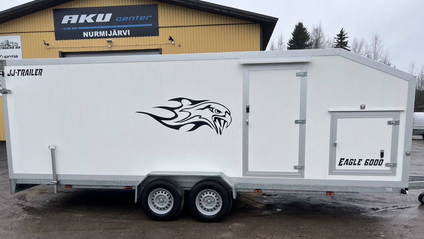 Eagle 6000 PRO kaappivaunu